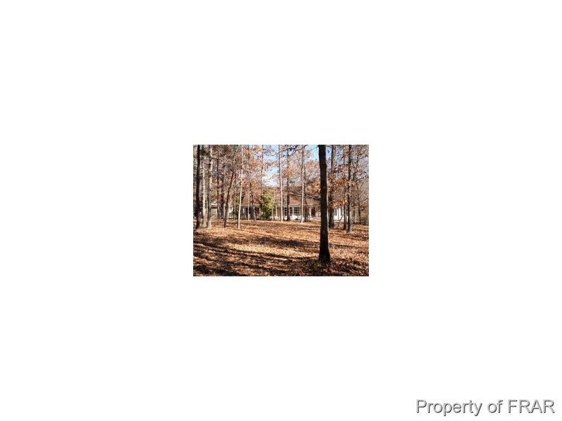 7196 Raeford Rd, Fayetteville, NC 28304