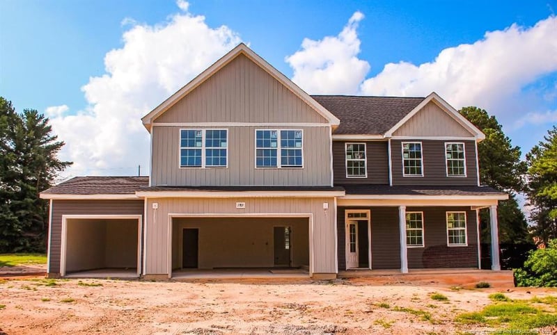 7198 Manassas St, Fayetteville, NC 28304
