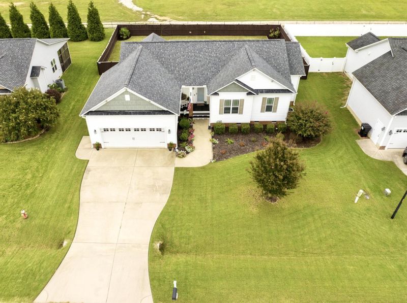 72 Adelaide Dr, Garner, NC 27529