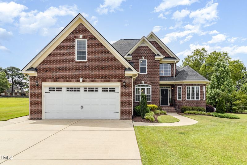 72 Balmoral St, Clayton, NC 27520