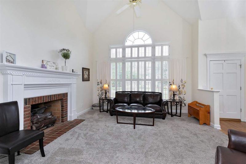 72 Brightleaf Ct, Angier, NC 27501