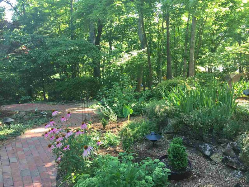 72 Cedar Hills Cir, Chapel Hill, NC 27514