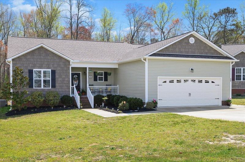 72 Clarendon Ct, Angier, NC 27501