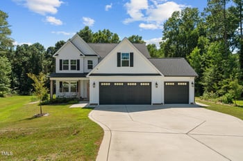 72 Copperhead Ln, Benson, NC 27504
