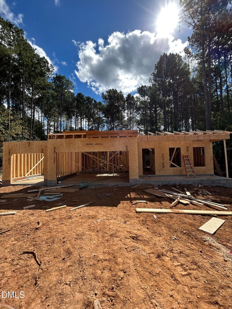 72 Cribbs Ln, Middlesex, NC 27557