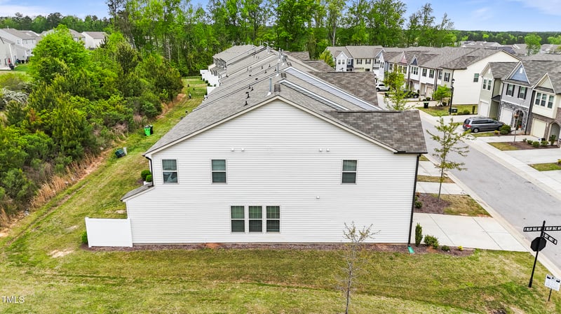72 Grey Abbey Dr, Clayton, NC 27527