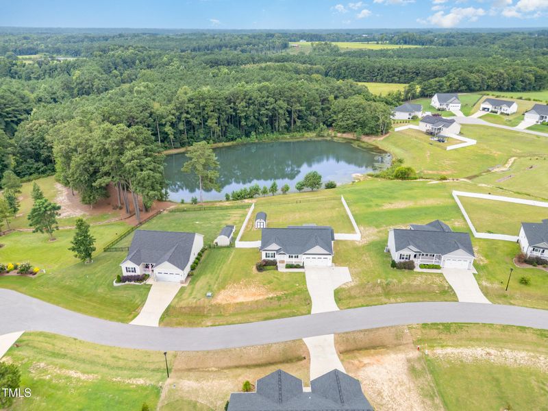 72 Hound Dog Ln, Smithfield, NC 27577