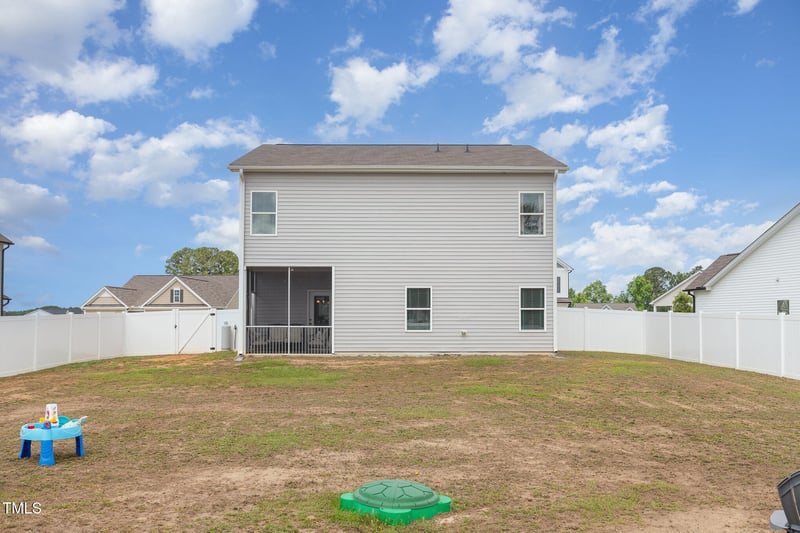 72 Ina Rose Ln, Four Oaks, NC 27524