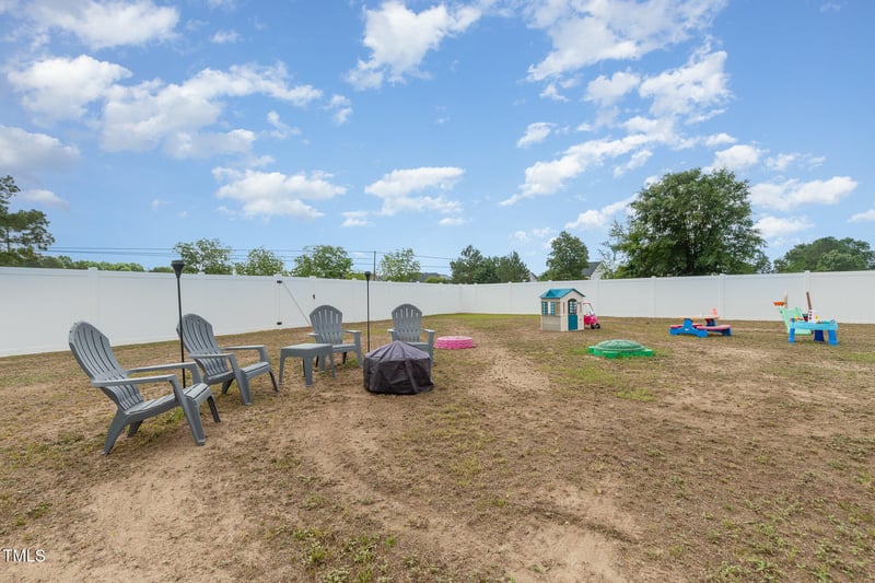 72 Ina Rose Ln, Four Oaks, NC 27524