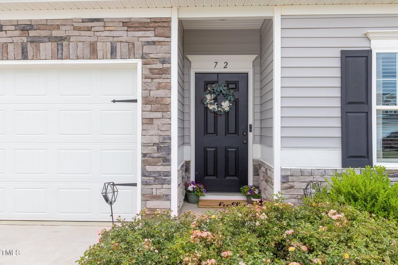 72 Ina Rose Ln, Four Oaks, NC 27524