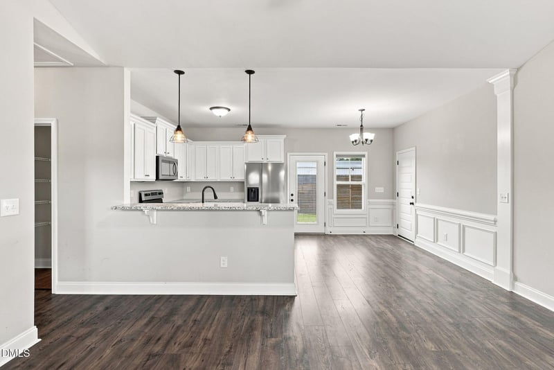 72 Leisure Ave, Four Oaks, NC 27524