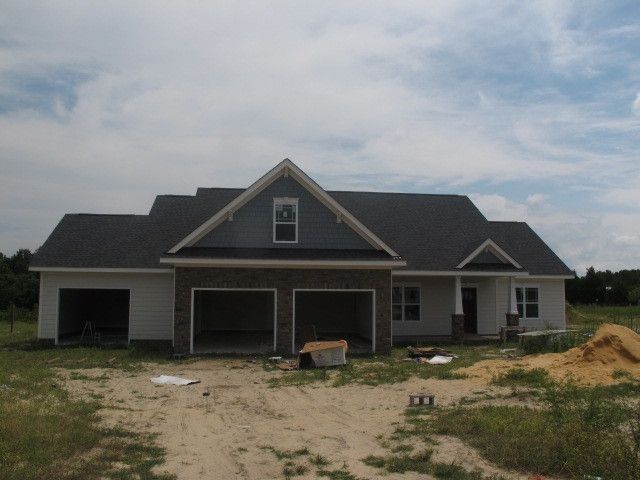 72 Reserve Dr, Fuquay Varina, NC 27526