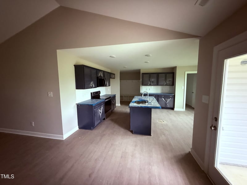 72 Ruskin Dr, Smithfield, NC 27577