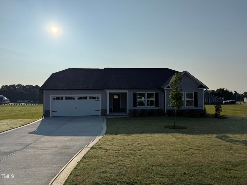 72 Ruskin Dr, Smithfield, NC 27577