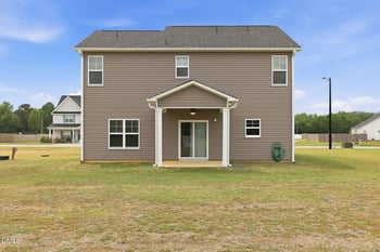 72 Sanford Ln, Dunn, NC 28334