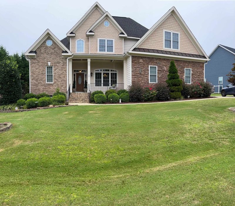 72 Silverside Dr, Angier, NC 27501