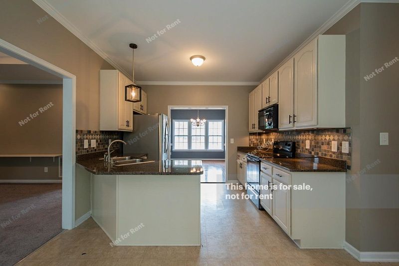 72 Speight Ln, Garner, NC 27529