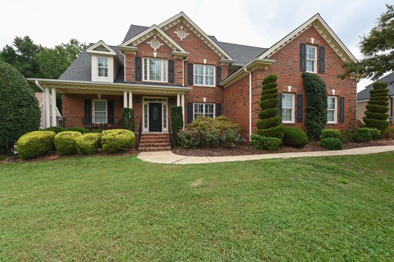 72 Tudor Way, Angier, NC 27501