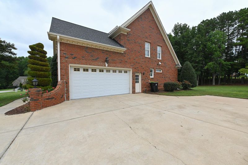 72 Tudor Way, Angier, NC 27501