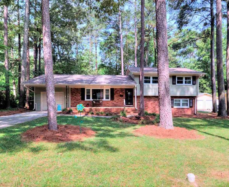 720 Austin Ave, Cary, NC 27511