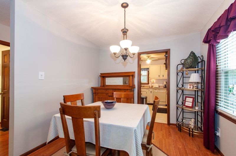 720 Benchmark Dr, Raleigh, NC 27615