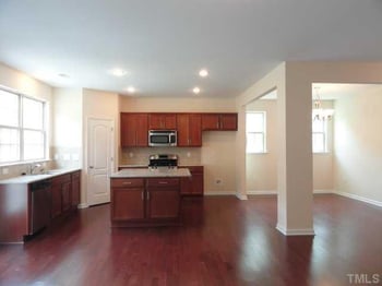 720 Blossom Bay Ln, Apex, NC 27523