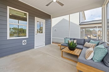 720 Branthurst Dr, Fuquay Varina, NC 27526