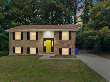 720 Burgoyne Dr, Fayetteville, NC 28314