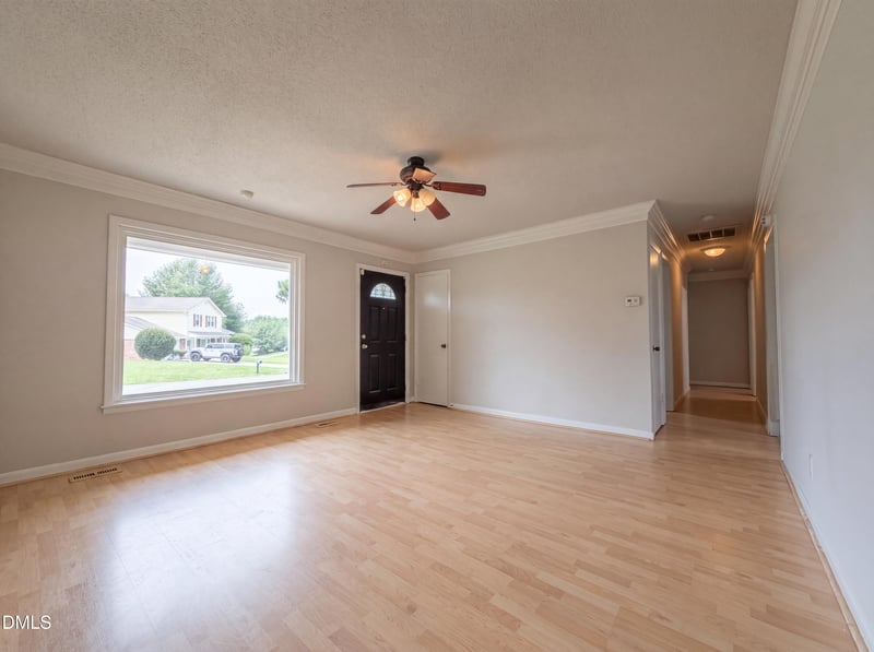 720 Carnegie Dr, Fayetteville, NC 28311