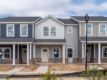 720 Chandler Stone Dr, Zebulon, NC 27597