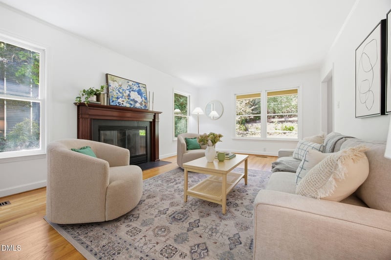 720 Creekstone Dr, Chapel Hill, NC 27516
