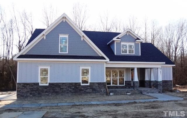 720 Far Post Dr, Fuquay Varina, NC 27526