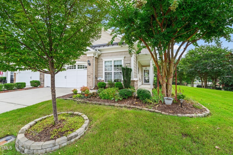 720 Finnbar Dr, Cary, NC 27519