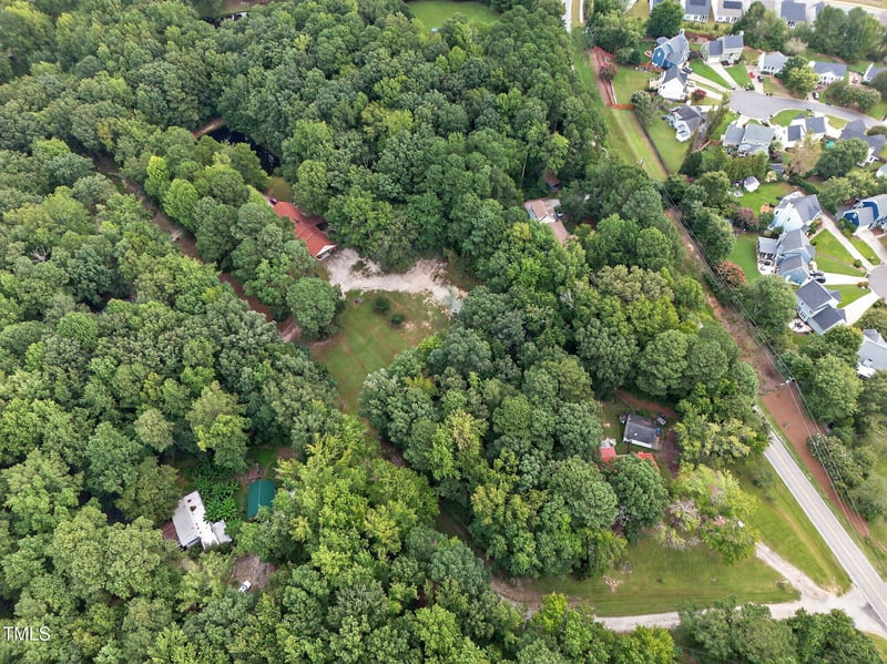 720 Oak Ridge Dr, Cary, NC 27519
