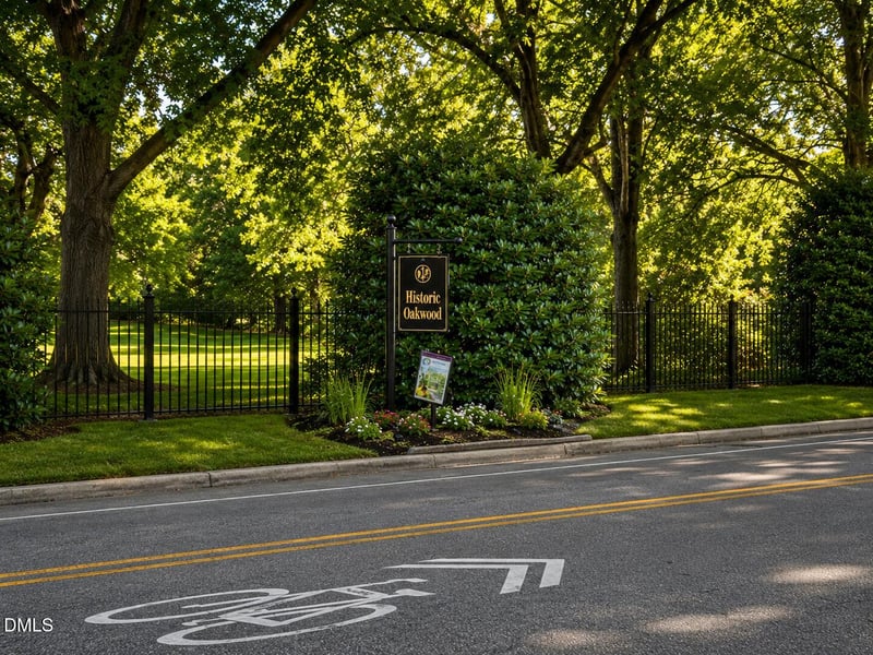 720 Oakwood Ave #101, Raleigh, NC 27601