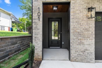 720 Oakwood Ave #101, Raleigh, NC 27601