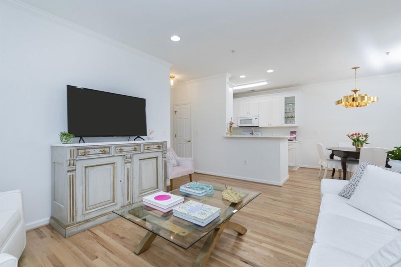 720 N Person St #108, Raleigh, NC 27604