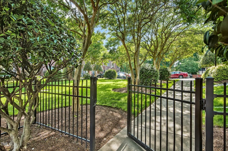720 Person St #203, Raleigh, NC 27604