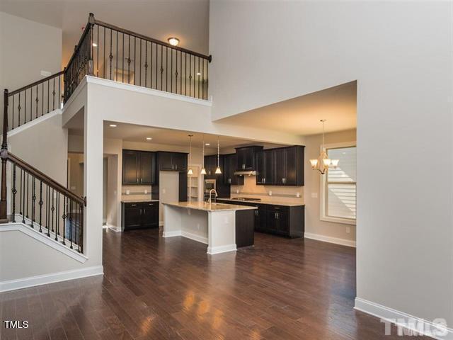 720 Piermont Dr, Cary, NC 27519