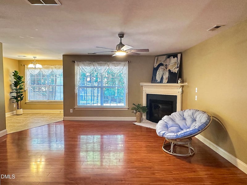 720 Pyracantha Dr, Holly Springs, NC 27540