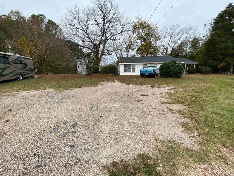 720 S Salem St, Apex, NC 27502