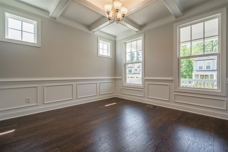 720 Sparrow Hawk Ln, Wake Forest, NC 27587
