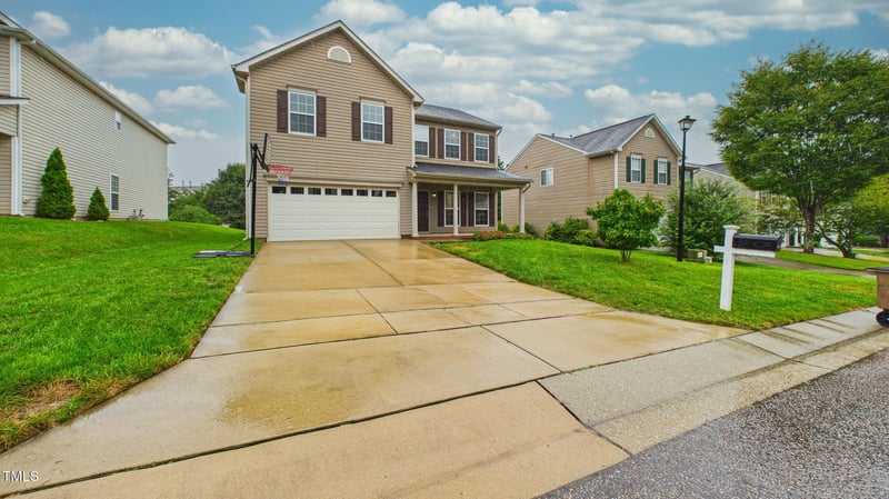 720 Stackhurst Way, Wake Forest, NC 27587