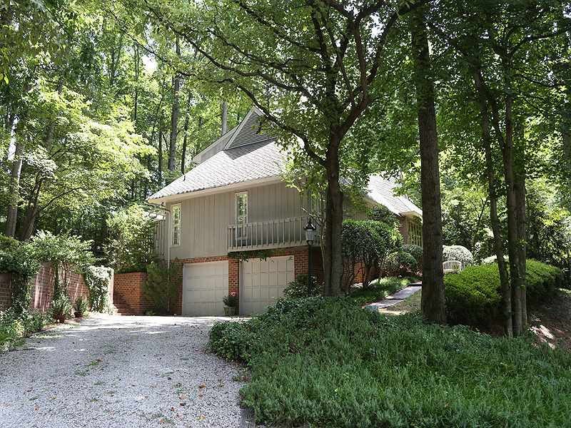 720 Staley Ct, Raleigh, NC 27609