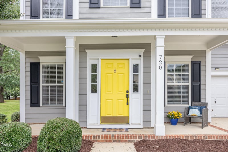 720 Starkland Way, Holly Springs, NC 27540