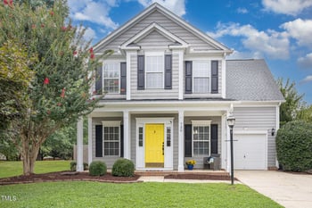 720 Starkland Way, Holly Springs, NC 27540