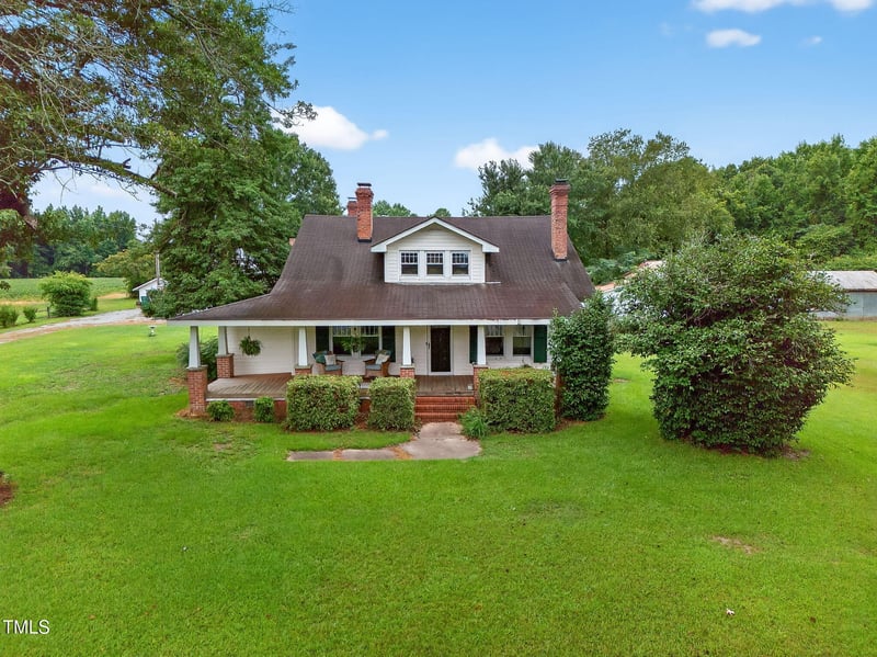 720 Titan Roberts Rd, Lillington, NC 27546