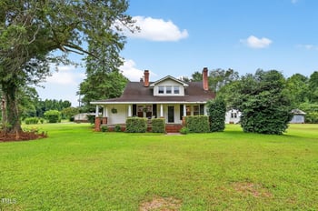 720 Titan Roberts Rd, Lillington, NC 27546