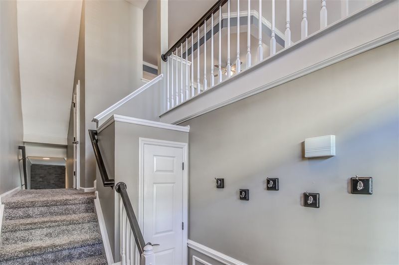 7200 Doverton Ct, Raleigh, NC 27615