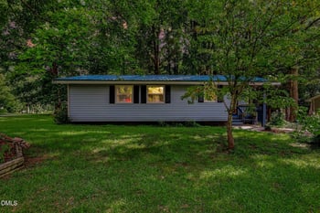 7201 Bentley Cir, Raleigh, NC 27616